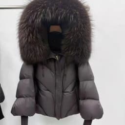 2026 New Autumn Winter Keep Warm Women Parkas Threaded Sleeve Hooded Down Jacket Solid Color Raccoon Fur Collar White Down Coat