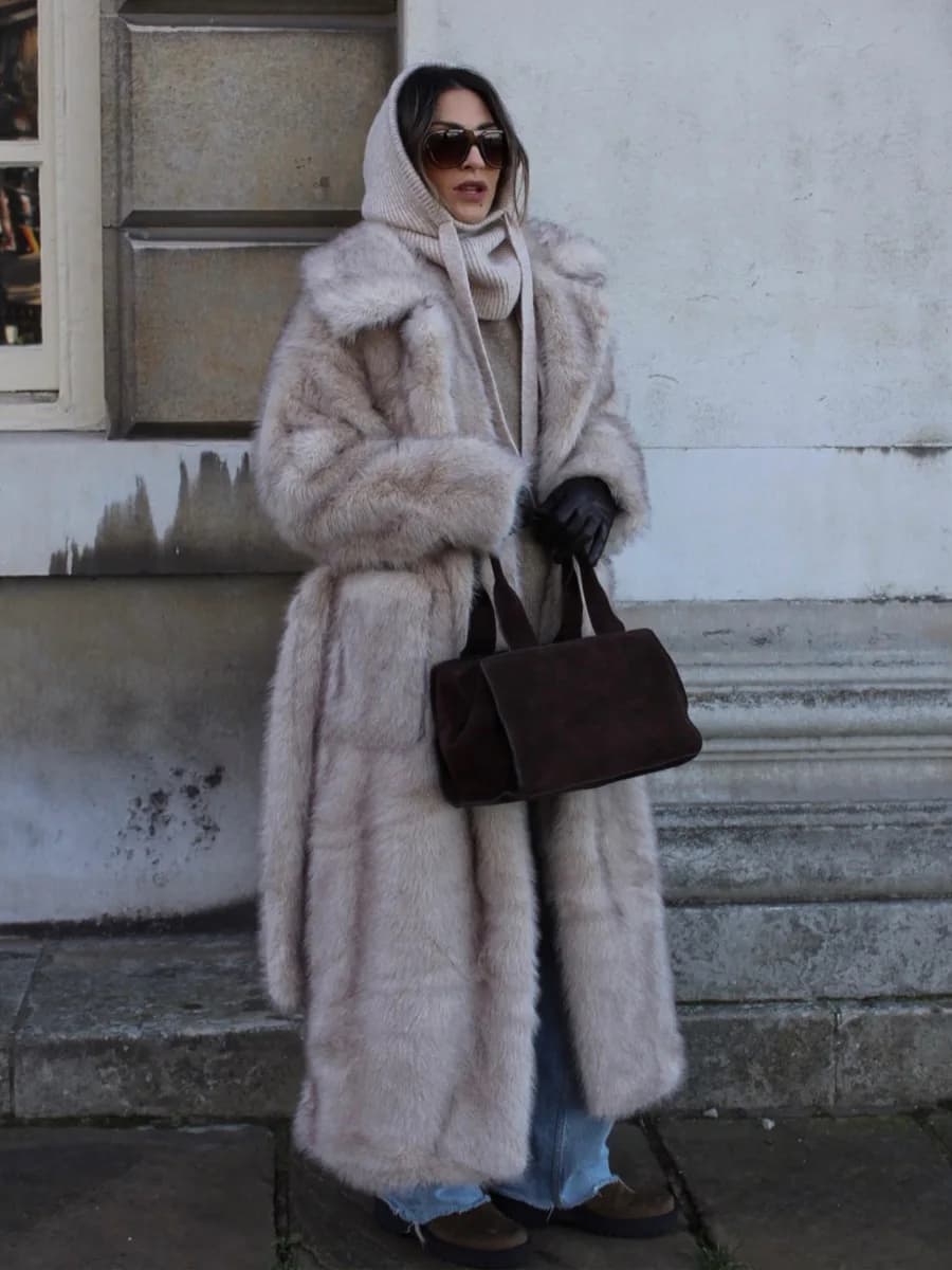 Winter Long Thick Wram Faux Fur Coat Women Lace Up Wool Fluffy Fur Jacket Fashion Street Wide Lapel Jacket Outerwear Overcoat