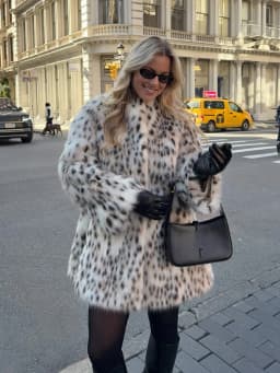 Winter Faux Fur Mid Length Jacket Coats Women Stand Collar Print Leopard Coat Thick Warm Loose Streetwear Jacket Outerwear
