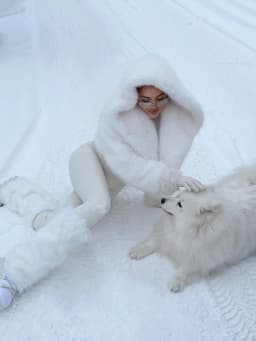 Winter Luxurious Faux Fur Hooded Jacket Coat Women Long Sleeve Faux Fur Plush Jacket Female High Quality Casual Warm Outerwears