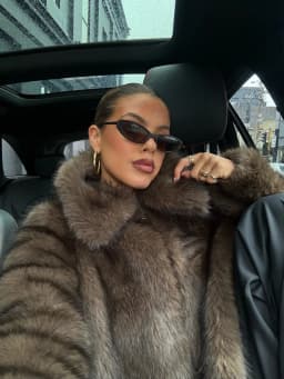 Autumn Winter Short Oversized Faux Fur Coat Women Fashion Street Fluffy Collar Jacket Female Zipper Thick Warm Outerwear