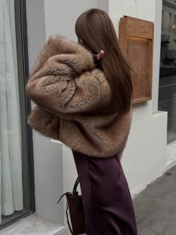 Winter Faux Fur Jacket Coat Women V Neck Cropped Batwing Long Sleeve Fluffy Mottled Tone Thicken Warm Loose Oversized Outerwear