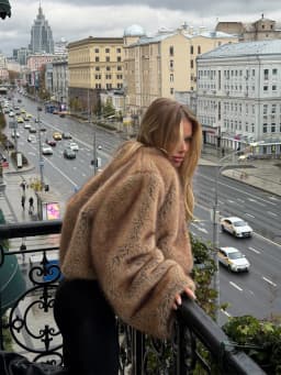 Winter Faux Fur Jacket Coat Women V Neck Cropped Batwing Long Sleeve Fluffy Mottled Tone Thicken Warm Loose Oversized Outerwear