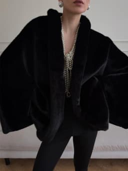 Winter High Quality Soft Fur Jacket Outwears Woman Luxury Solid Lace Up Faux Fur Coat Women Long Sleeve Pockets Loose Thick Coat