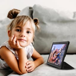 Pritom 7 Inch Tablet PC, Android 13 Quad Core, 4GB(2+2GB Virtual) RAM 32GB ROM, WiFi, Dual Camera, USB C, with Leather Case