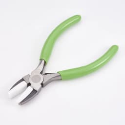 PandaHall Carbon Steel Nylon Jaw Pliers Flat Nose Pliers with Snipe Covers Jewelry Making Tools 160x60x17mm