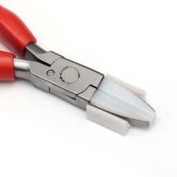 PandaHall Carbon Steel Nylon Jaw Pliers Flat Nose Pliers with Snipe Covers Jewelry Making Tools 160x60x17mm