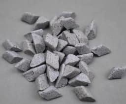 Jewelry Polishing Material Ceramic Stone Polishing Tumbling Media Vibration Tumbler Machine Use Corundum Triangle Abrasive