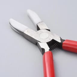 Pandahall Carbon Steel Jewelry Pliers Red Flat Nose Plier with Cover for Jewelry DIY Making Tools 142x98x8mm