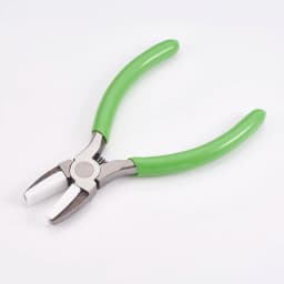 Pandahall Carbon Steel Jewelry Pliers Red Flat Nose Plier with Cover for Jewelry DIY Making Tools 142x98x8mm