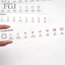 Hot Sale Jewelry Tool for Cubic Zirconia Customize Comparison Chart Diamond Carat Set & Ring Size Measuring