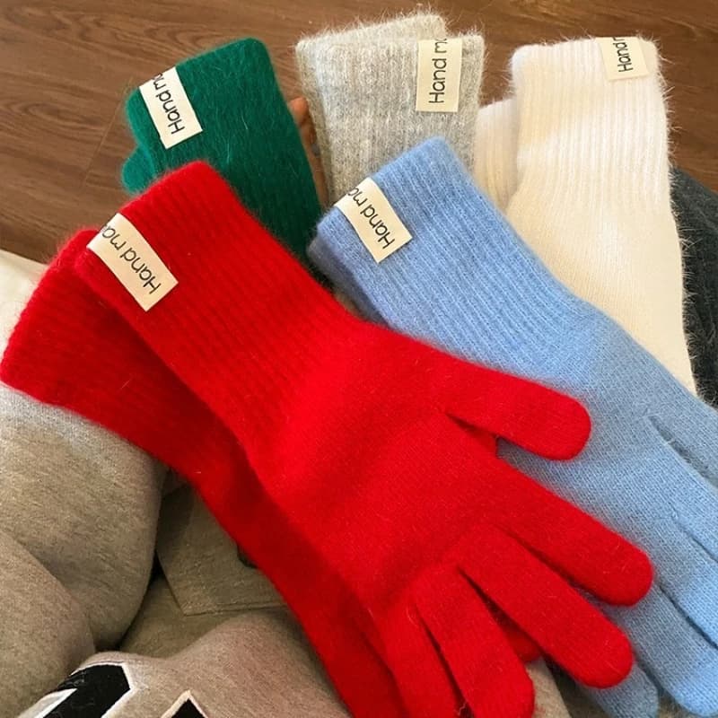Women Wool Cashmere Gloves Cable Knit Touchscreen Finger Hole Winter Autumn Warm Wrist Length Classic Gloves Female Mitten