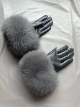 Real Sheepskin Fox Fur Gloves Women's Genuine Leather Glove Winter Warm Fashion Style Natural Fluffy Fox Fur Oversized Customize