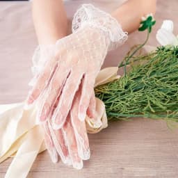 Women Sexy Lace Gloves White Mesh Tulle Gloves Lady Vintage Wedding Mittens For Lady Driving Gloves Thin Elbow Long Gloves
