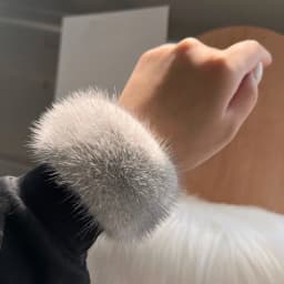 Real Mink Fur Cuffs Sex Hand Arm Warmers Natural Mink Fur Cuffs Wristbands Female Warm Rabbit Hair for Women Manga