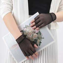 Women Sexy Short Fishnet Gloves Fashion Girl Fingerless Mesh Gothic Punk Rock Fancy Night Club Party Black Gloves