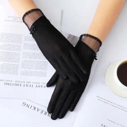 Sexy Summer Women UV Sunscreen Short Sun Female Gloves Fashion Ice Silk Lace Driving Of Thin Touch Screen Lady Gloves G02E