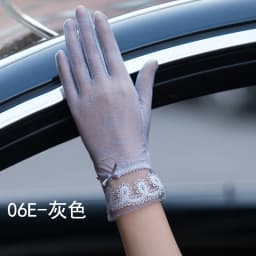 Sexy Summer Women UV Sunscreen Short Sun Female Gloves Fashion Ice Silk Lace Driving Of Thin Touch Screen Lady Gloves G02E
