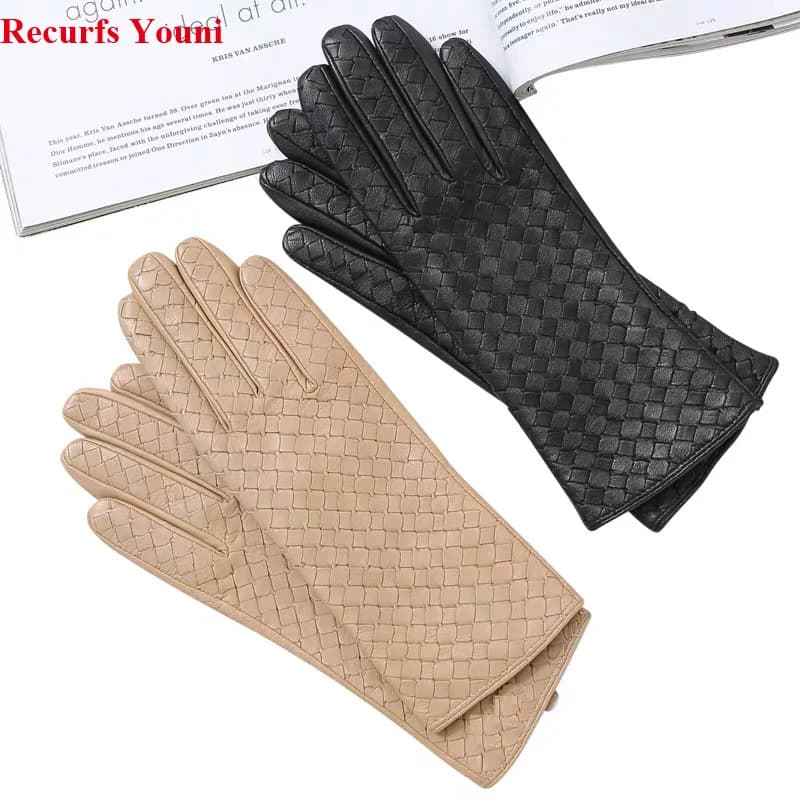 European Hand Woven Leather Lambskin Gloves for Woman 2025 Winter Black Beige Plaid Short Luvas Mujer Outdoor Warm Handschuhe