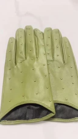 Women's Spring Autumn Natural Sheepskin Leather Gloves Female Genuine Leather Punk Style Rivet Motorcycle Driving Gloves R755