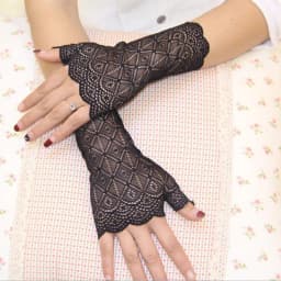 Elegant Female Fingerless Anti-UV Driving Mittens Summer Women Long Elasticity Sleeve Sunscreen Cycling Sexy Lace Sun Gloves K9