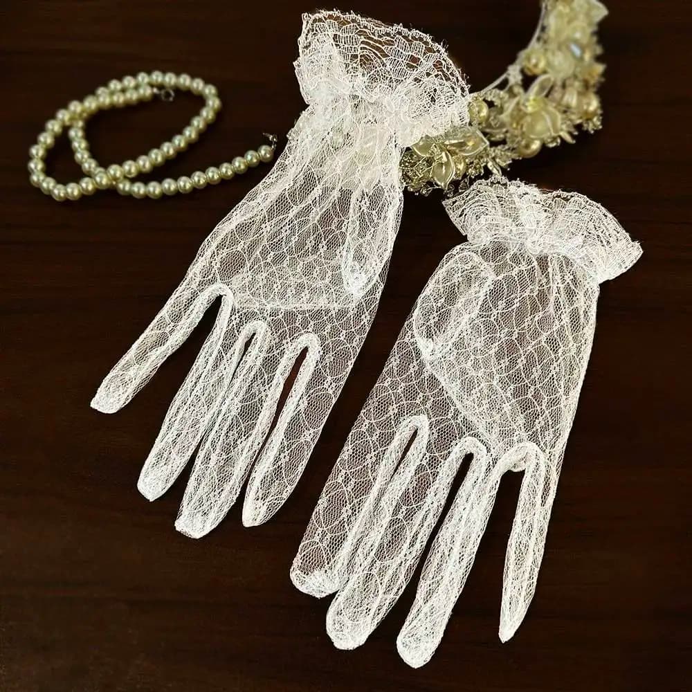 Retro See Through Lace Gloves Bridal Wedding Full Finger Gloves Banquet Performance Dinner Dress Accessories Mesh Hand Sleeves