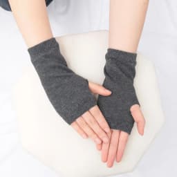 Anime Women Short Fingerless Gloves Cosplay Mitten Unisex Oversleeve Arm Warmer Men's Fashion Warm Cuff Gloves Cosplay Accessory