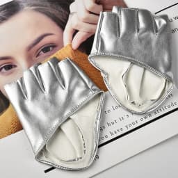 1 Pair Women Fashion PU Leather Half Finger Gloves Goth Punk Rock Hollow Fingerless Gloves Stage Performance Lolita Cosplay