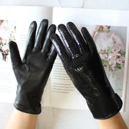Women's Snake Print Leather Sheepskin Gloves High Gloss Velvet Lined Warm Fashion Driving Gloves for Autumn Winter