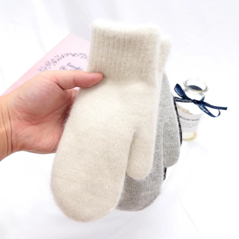 Women Winter Keep Warm Plus Cashmere Solid Color Woolen Elasticity Soft Full Fingers Mittens Girls Black Fur Knitted Cute Gloves