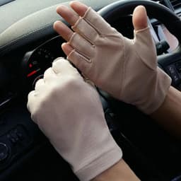 New Men's Summer Outdoor Sports Fitness Cycling Sunscreen Short Sun Gloves Thin Cotton Fashion Touch Screen Driving Gloves L20