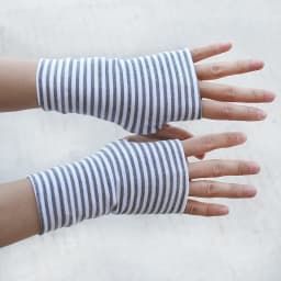 Short Fingers Striped Half Finger Gloves Unisex Sun Protection Pure Drive and Ride Fingerless Style Warm Fashionable Gloves
