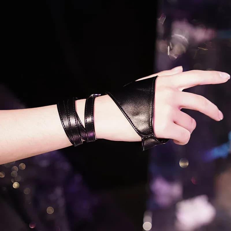 Gothic Punk Style Half-Finger Black Strap Leather Gloves Sexy Women Fingerless Stage Perfermence Cosplay Hip-Hop Accessories