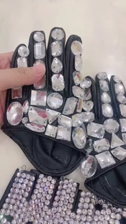 Women's fashion semi-finger faux PU  leather sexy fingerless heart cut out rhinestone gloves lady's hip-hop dance  gloves