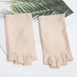 1Pair Sunscreen Protection Fingerless Gloves Women Arm Cool Summer Breathable Thin Mittens Half Finger Sleeves Black White Beige