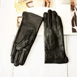 Winter Warm Leather Gloves for Women Fashion Button Style with Thin Wool And Velvet Lining Outdoor Cycling Gloves