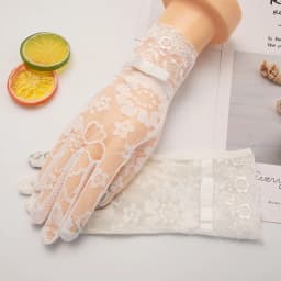 Lady Anti-Slip Breathable Sunscreen Gloves Women Summer Ice Silk Lace Anti-UV Elegant Thin Electric Car Driving Mittens