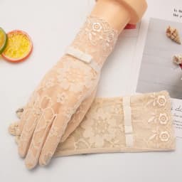Lady Anti-Slip Breathable Sunscreen Gloves Women Summer Ice Silk Lace Anti-UV Elegant Thin Electric Car Driving Mittens