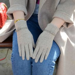 Fashion Elegant Female Wool Knit Embroidery Touch Screen Gloves Winter Women Warm Cashmere Full Finger Bow Dotted Gloves C21