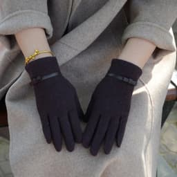 Fashion Elegant Female Wool Knit Embroidery Touch Screen Gloves Winter Women Warm Cashmere Full Finger Bow Dotted Gloves C21