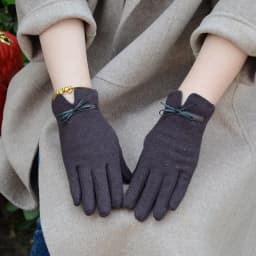 Fashion Elegant Female Wool Knit Embroidery Touch Screen Gloves Winter Women Warm Cashmere Full Finger Bow Dotted Gloves C21