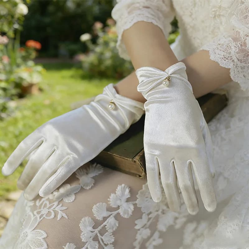Bridal Gloves 1 Pair Wedding Dress Satin Short Style Elegant Black Retro White Red Wedding Silk Gloves