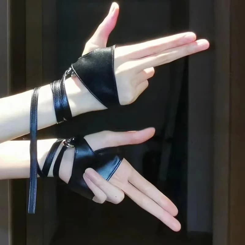 Women Black Strap PU Leather Half-Finger Fingerless Sexy Gloves Punk Hip-Hop Stage Perfermence Cosplay Costume Accessories