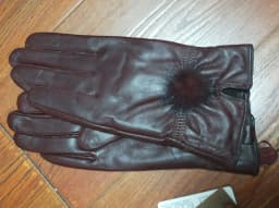 Genuine Leather Glove Women Warm Fashhion Winter Ladies Hand Warmer Gloves With Natural Mink Fur Ball Luxury Glove With Finger