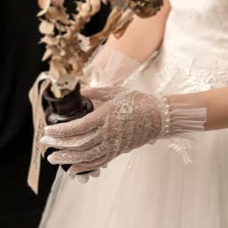 Fashion Pearl Ruffle Wrist Lace Mesh Sheer Short Gloves Bride Wedding Women Elegant Ceremony Lolita Cosplay Sweet Accessory