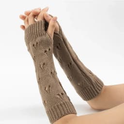 1pair Winter Warmer Women Gloves Stylish Hand Girls Lolita Arm Crochet Knitting Hollow Heart Mitten Warm Fingerless Gloves
