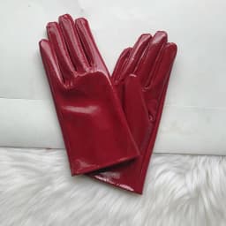 Patent Leather Glove Woman Genuine Leather Short Style Autumn Winter Warm Velvet Lining Leisure Driving Gloves