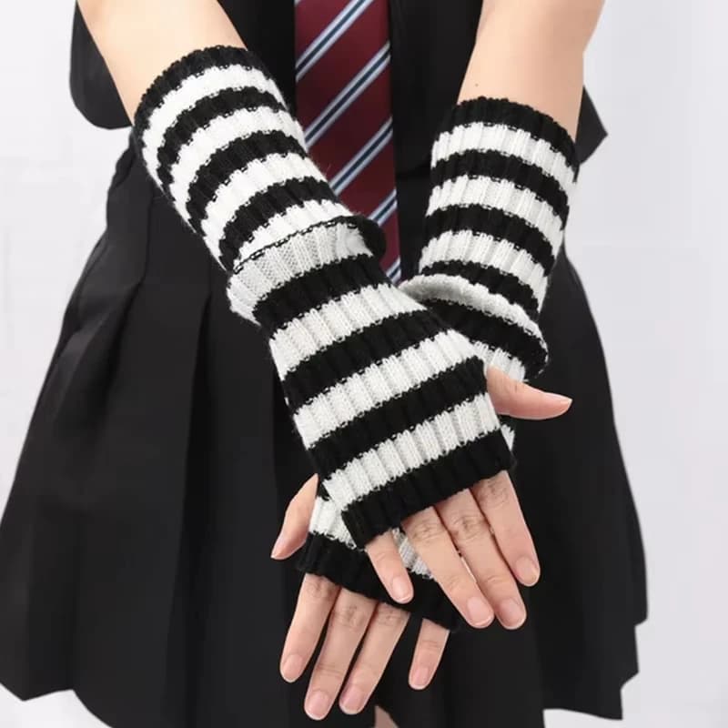 Christmas Red Striped Knitted Long Fingerless Arm Sleeves Women Winter Arm Warmer Harajuku Girls Y2K Fashion Half Finger Gloves