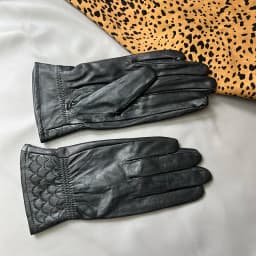 Real Sheepskin Gloves Women's Contrast Gloves One Size Fits All Wrist Soft And Skinny