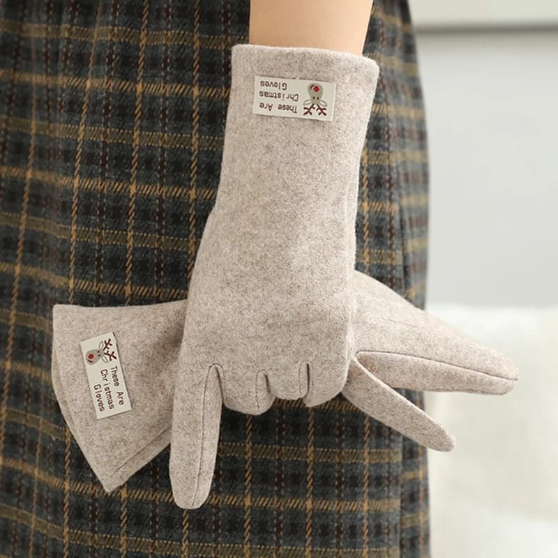 Autumn Winter Solid Simple Cute Lovely Women's Gloves Keep Warm Touch Screen Not Bloated Thin Windproof Cycling Drive